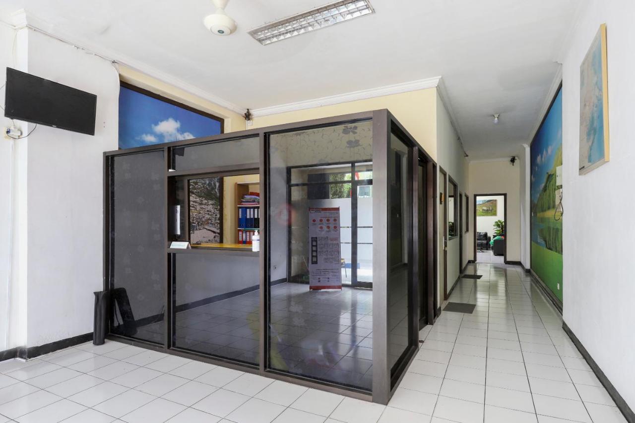 Hotel Good Sleep Balikpapan Mitra Reddoorz Exterior foto