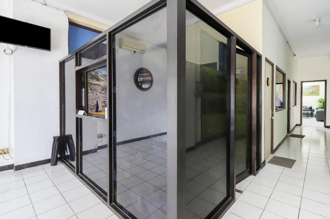 Hotel Good Sleep Balikpapan Mitra Reddoorz Exterior foto