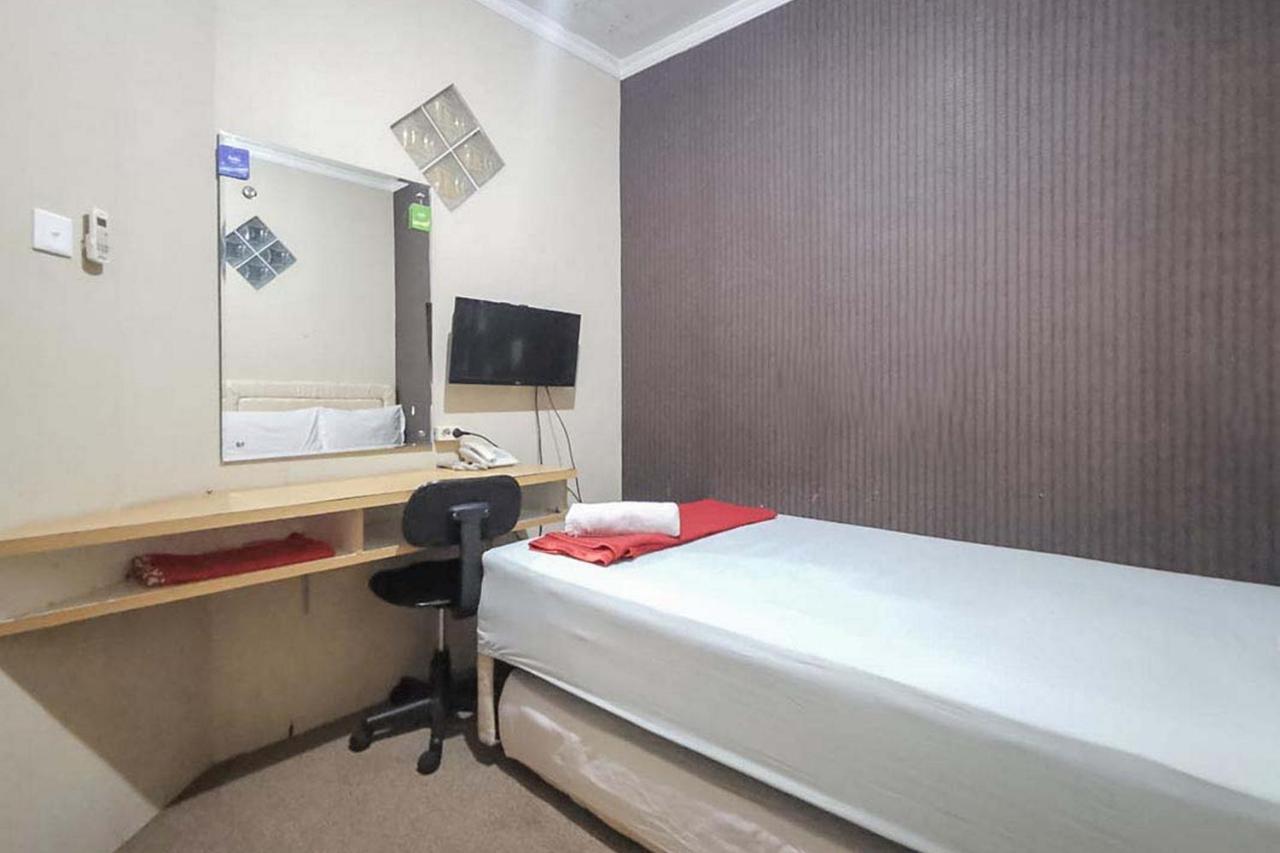 Hotel Good Sleep Balikpapan Mitra Reddoorz Exterior foto