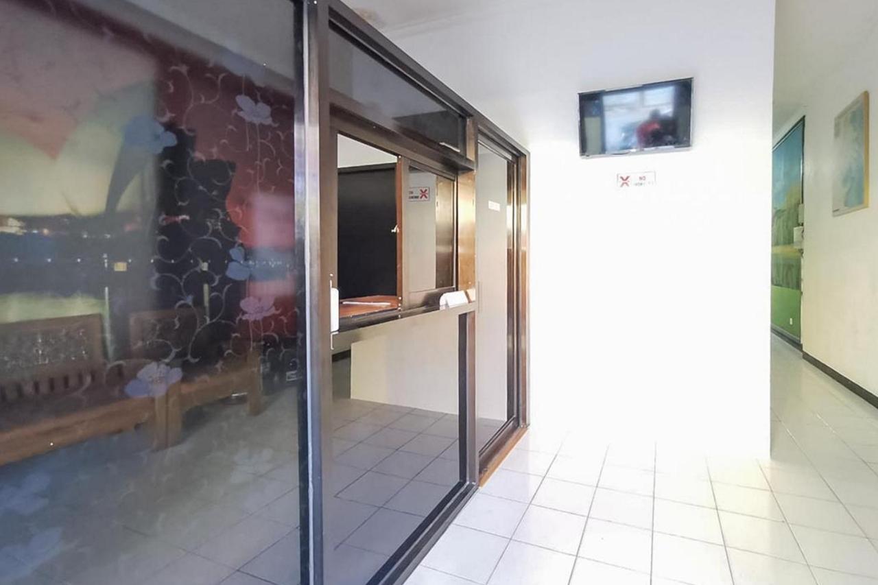 Hotel Good Sleep Balikpapan Mitra Reddoorz Exterior foto